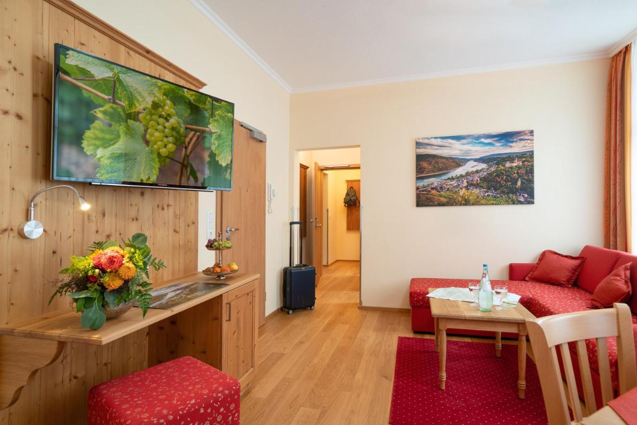 Ferienwohnungen Engelmannstift Bacharach Bagian luar foto
