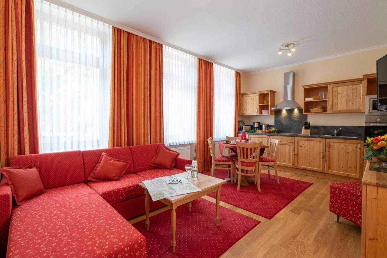 Ferienwohnungen Engelmannstift Bacharach Bagian luar foto