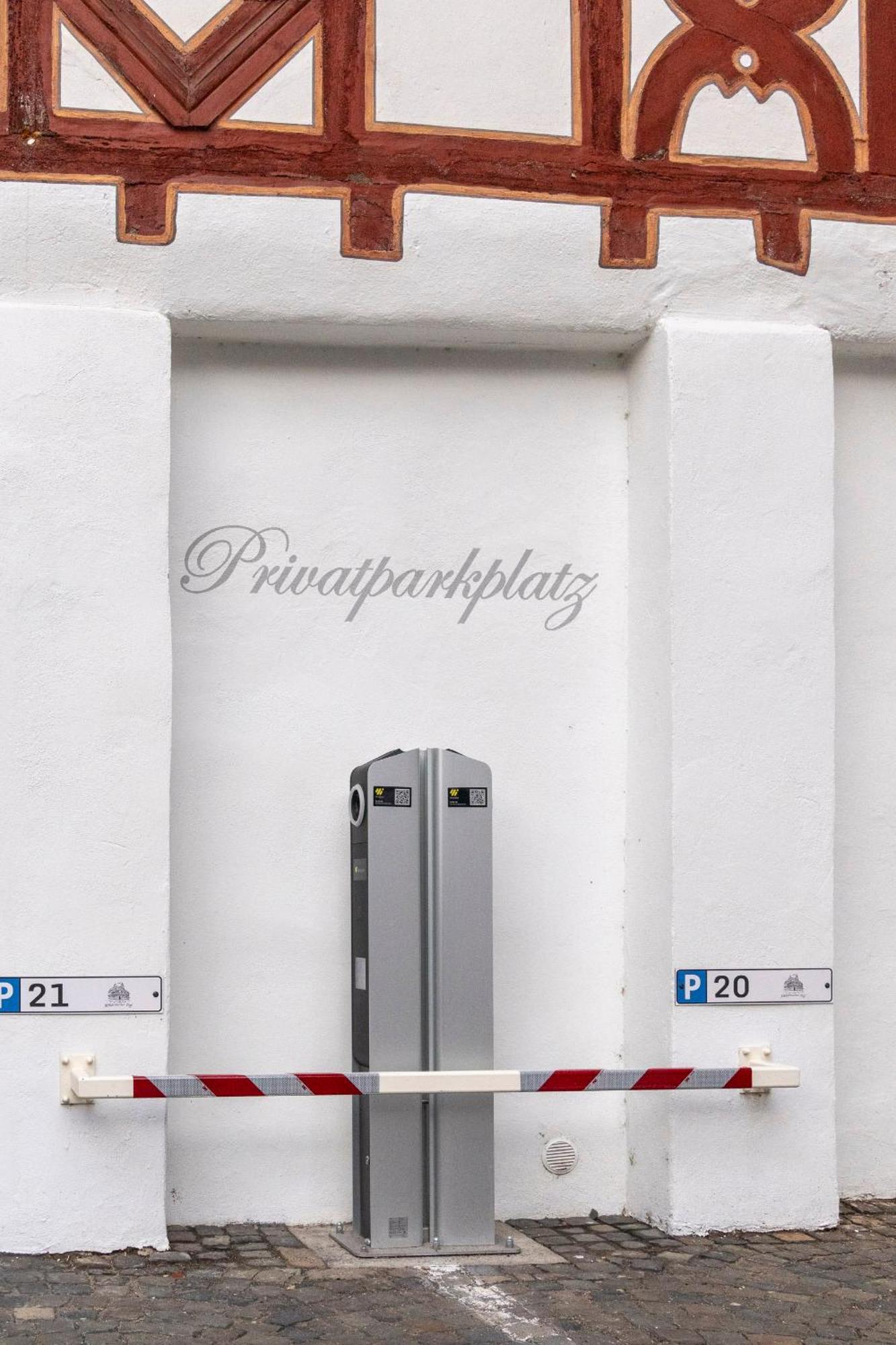 Ferienwohnungen Engelmannstift Bacharach Bagian luar foto